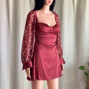 Danielle Bernstein WeWoreWhat Burgundy Satin Mini Dress Floral Puff Sleeve Sz 0